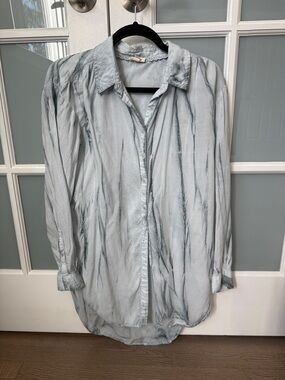 Pilcro Light Blue Marble-Effect Button-Up Blouse